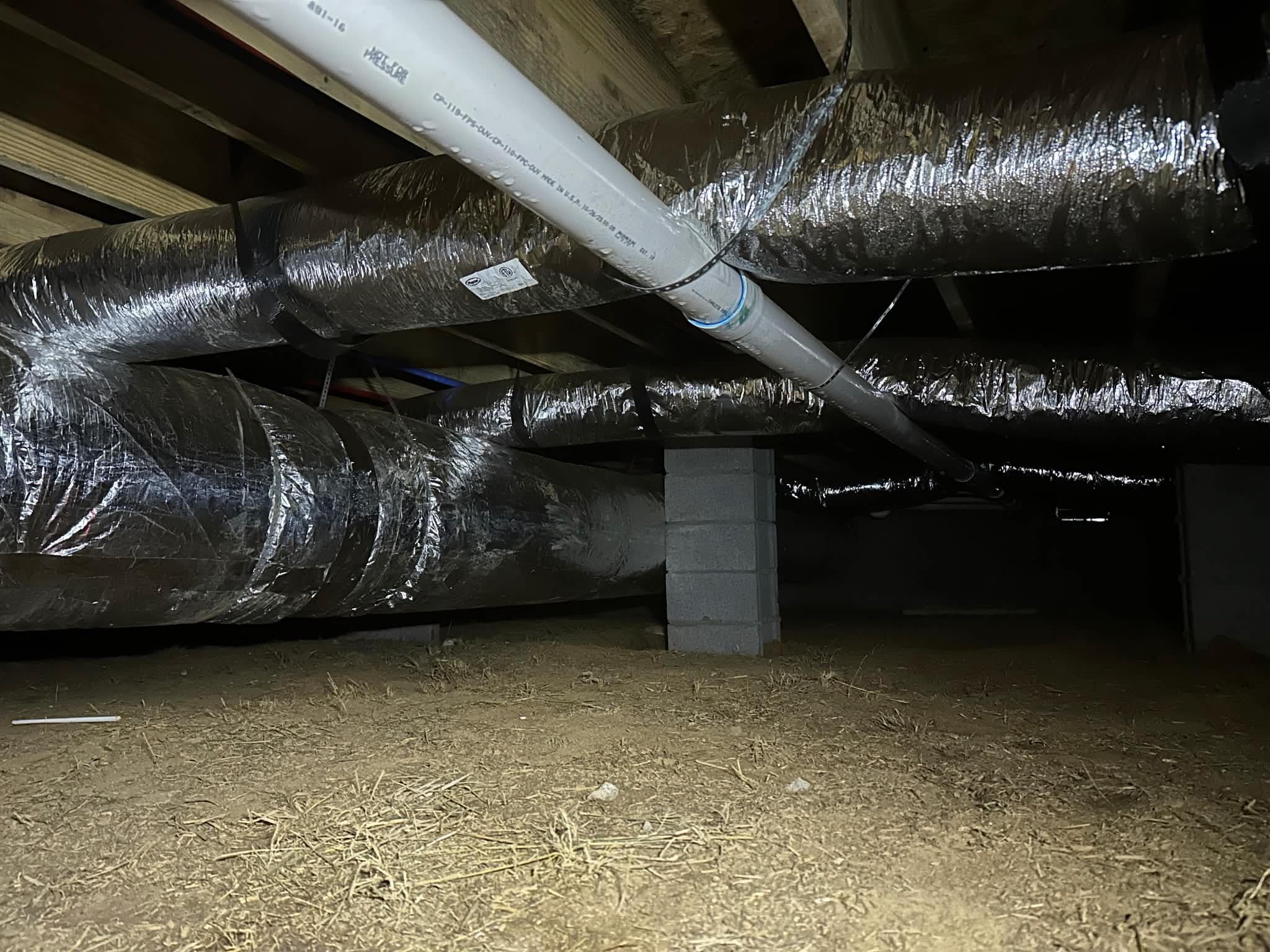 Crawlspace Duct Run